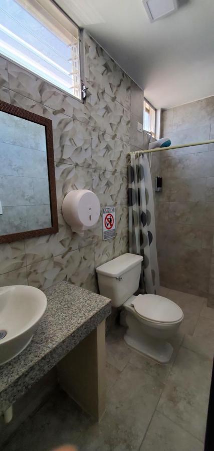 Ncg Suite Centro جواياكيل المظهر الخارجي الصورة