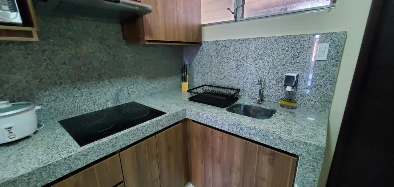 Ncg Suite Centro جواياكيل المظهر الخارجي الصورة