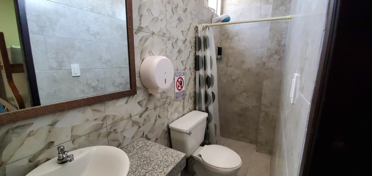Ncg Suite Centro جواياكيل المظهر الخارجي الصورة
